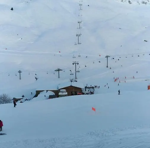 Pied Des Pistes, Lumineux 4p, Parking Couvert Ла-Монжи